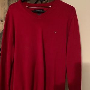 Tommy Hilfiger sweater